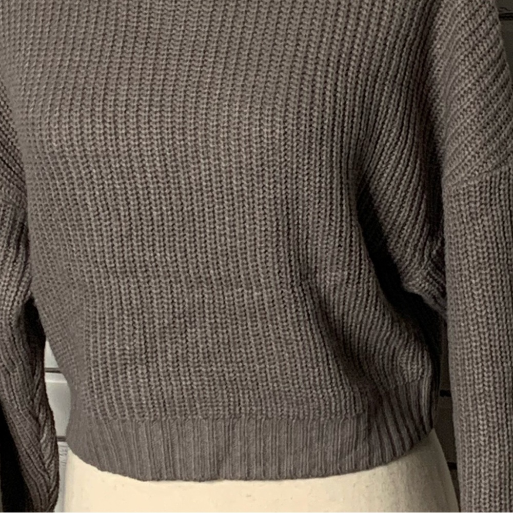 3/$10 ZAFUL Women’s Ribbed Mock Neck Knit Sweater Size Small - Picture 6 of 16